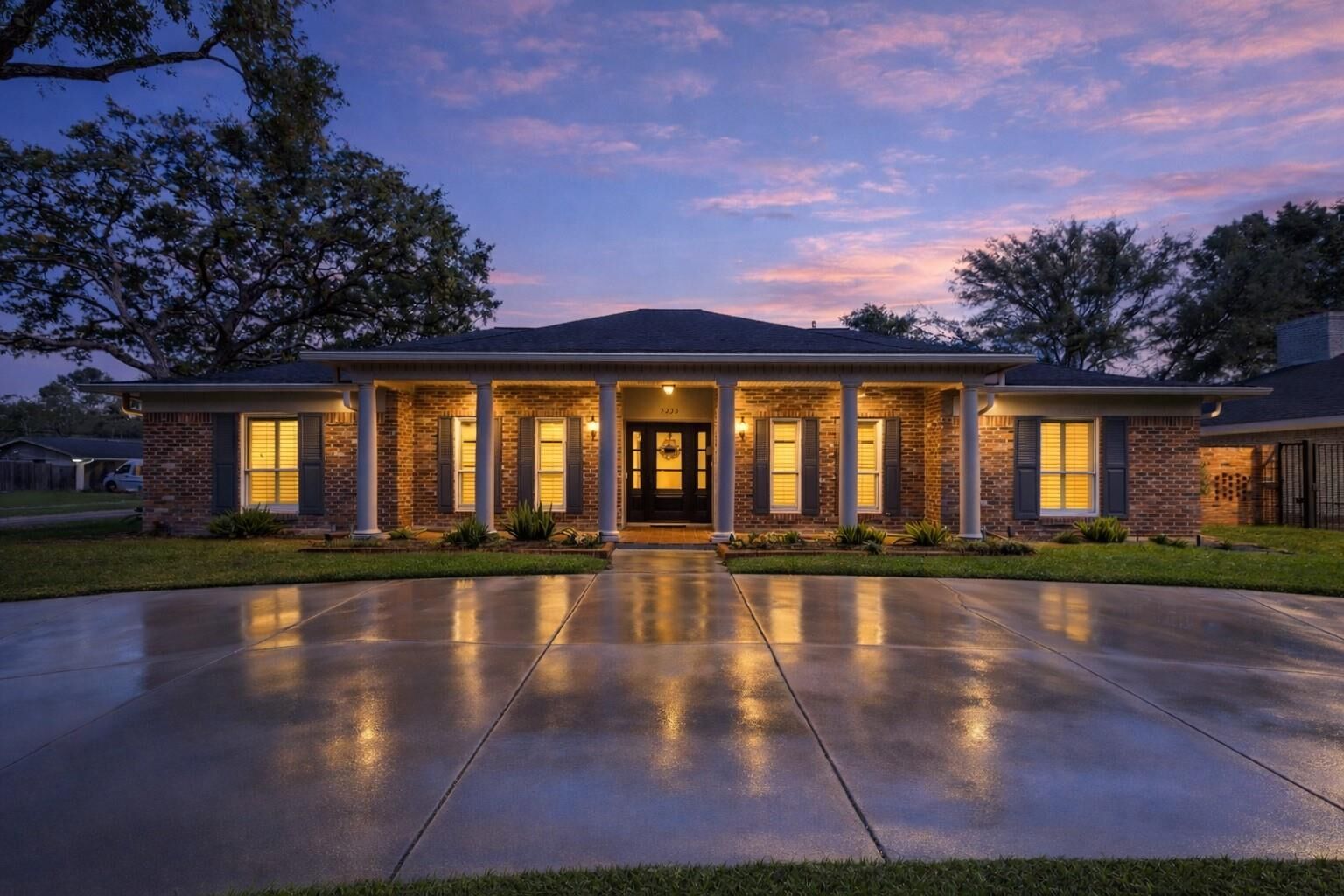 Property Photo:  5222 N Braeswood Boulevard  TX 77096 