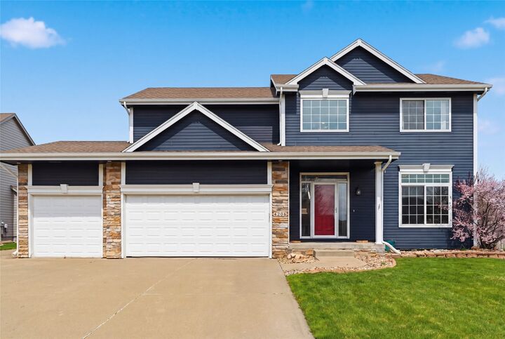 Property Photo:  4206 NW 2nd Court  IA 50023 