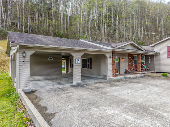 Property Photo:  10200 Cranston Road  KY 40351 