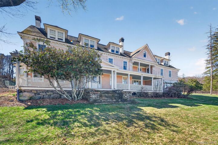 Property Photo:  415 State Route 32  NY 10930 
