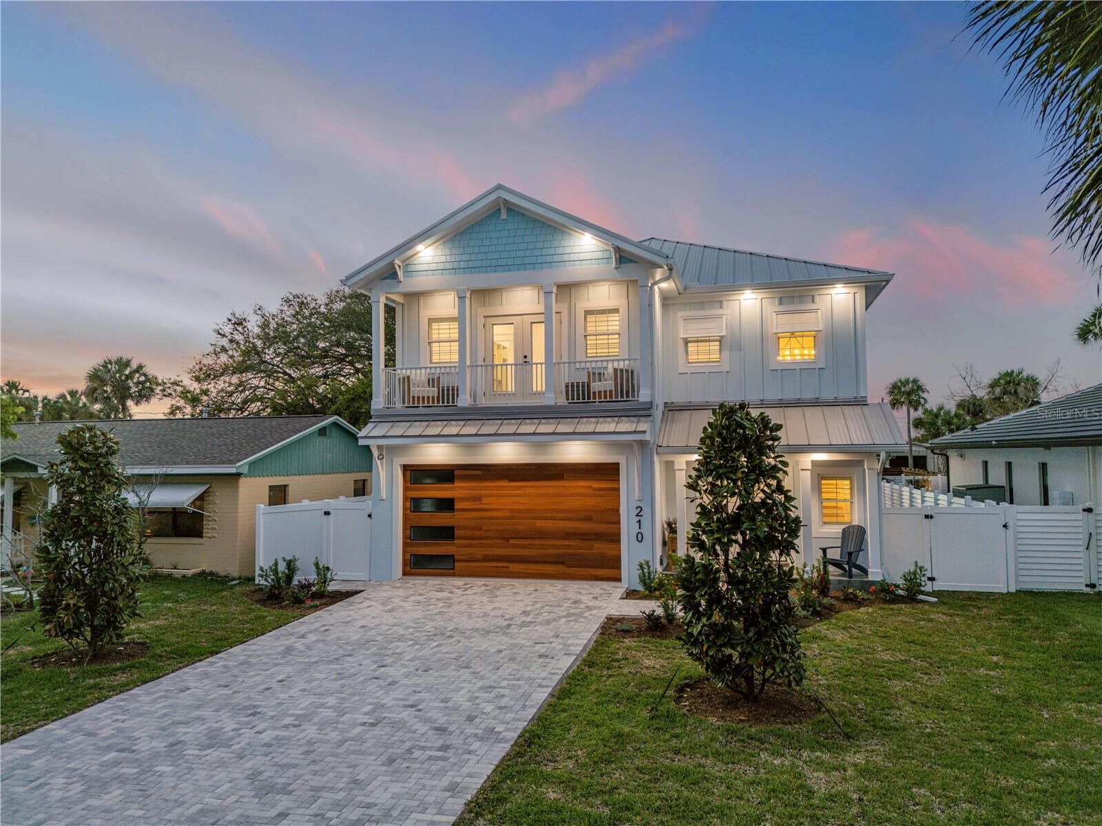 Property Photo: 210 Due East Street FL 32169