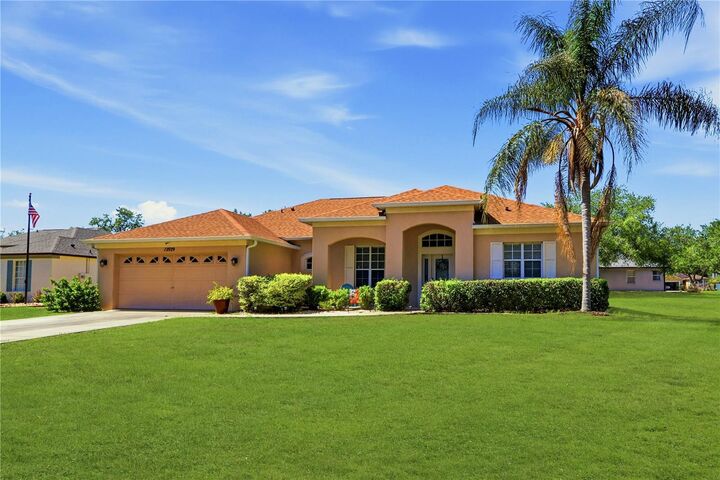 Property Photo:  12929 Regiment Drive  FL 32735 