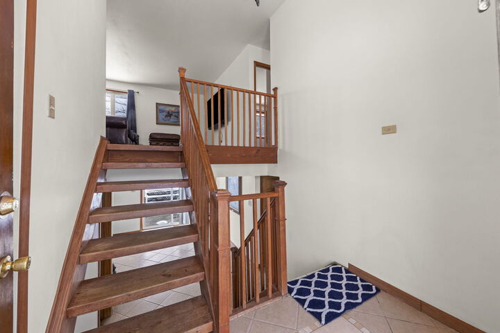 Property Photo:  225 E Lincoln Avenue  IL 60139 