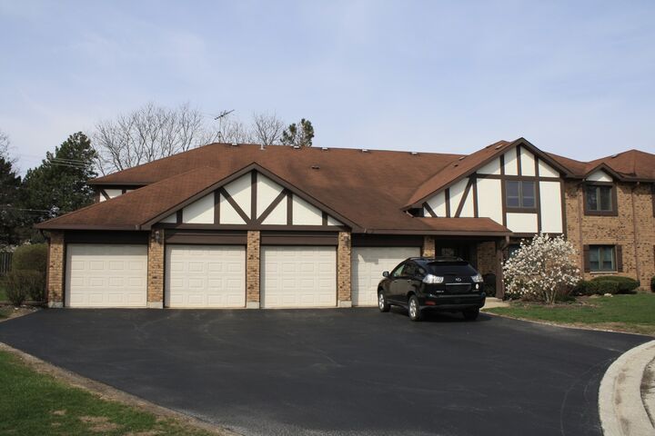 Property Photo:  538 Banyon Lane D  IL 60525 