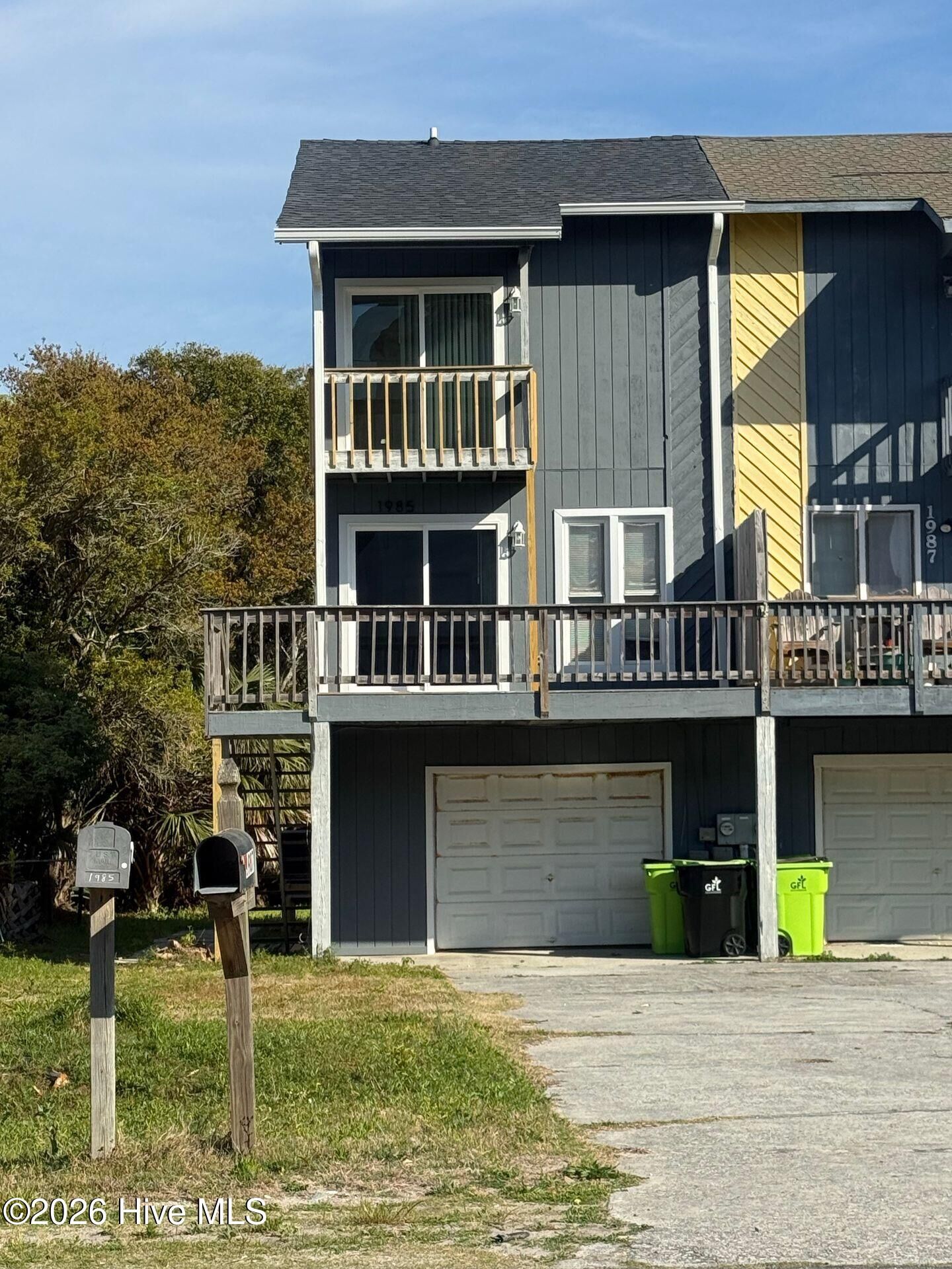Property Photo:  1985 New River Inlet Road  NC 28460 