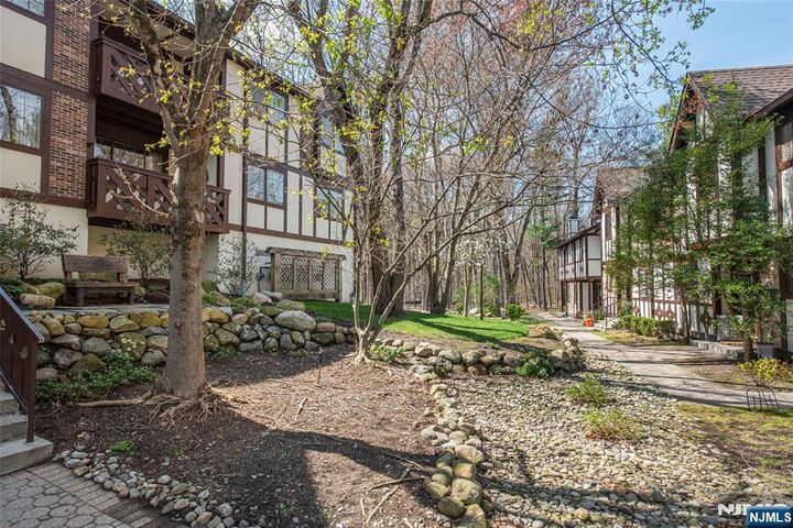 Property Photo:  802 Thoreau Court  NJ 07430 