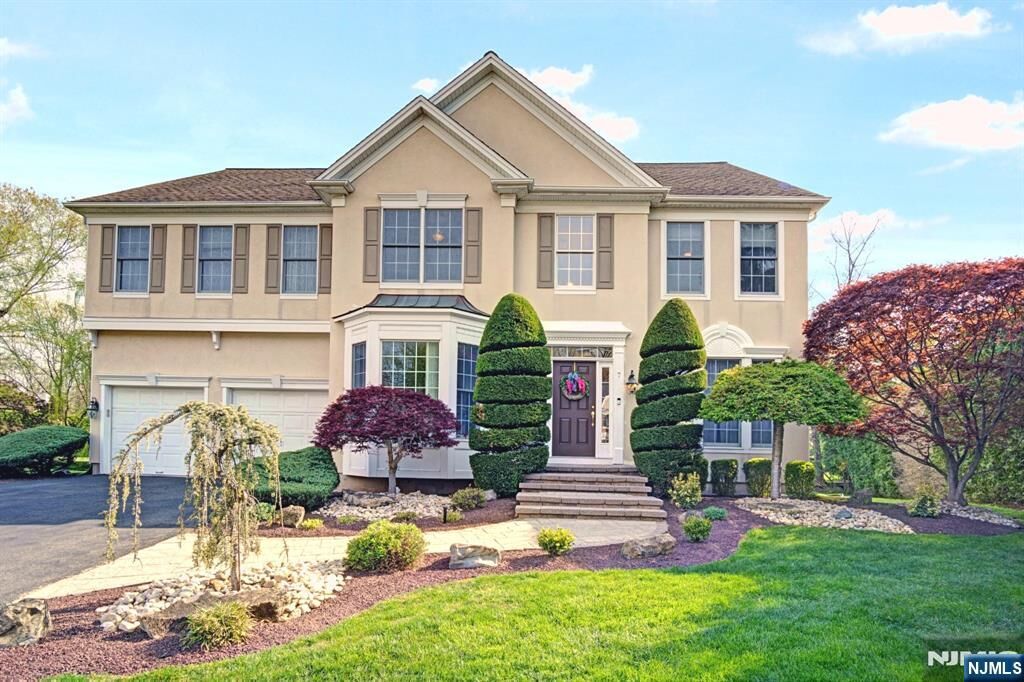 Property Photo:  7 Hager Street  NJ 08816 