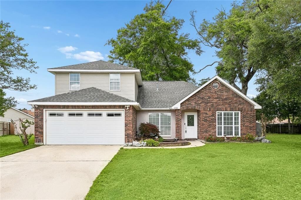 Property Photo:  1132 Indigo Court  LA 70460 