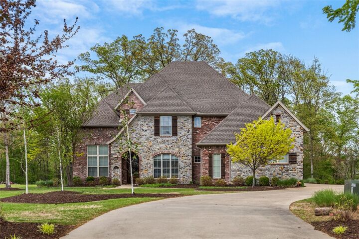 Property Photo: 1484 Le Chesnay Drive AR 72719