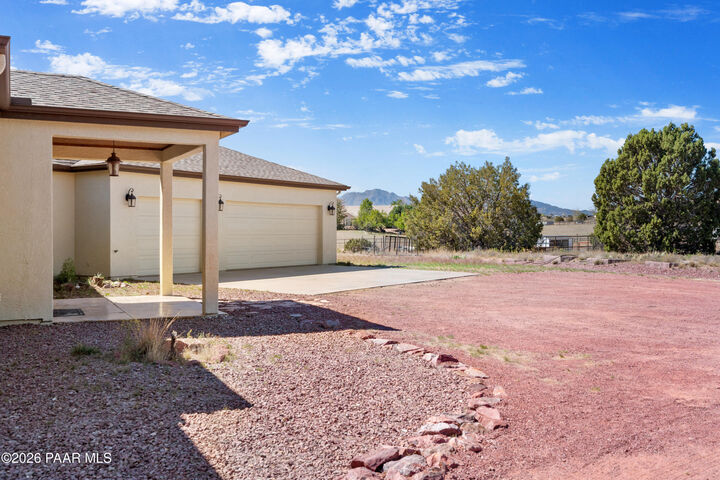 Property Photo:  2975 W Conestoga Court  AZ 86323 