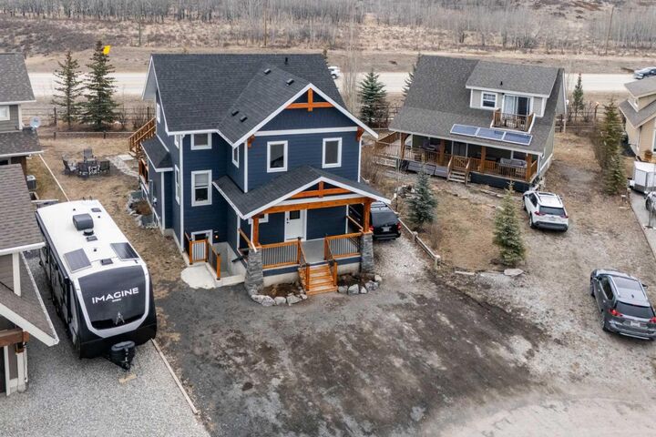 Property Photo:  216 Cottageclub Crescent  AB T4C 1B1 