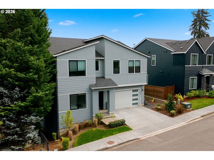 Property Photo: 13009 NW 31st Ave WA 98685