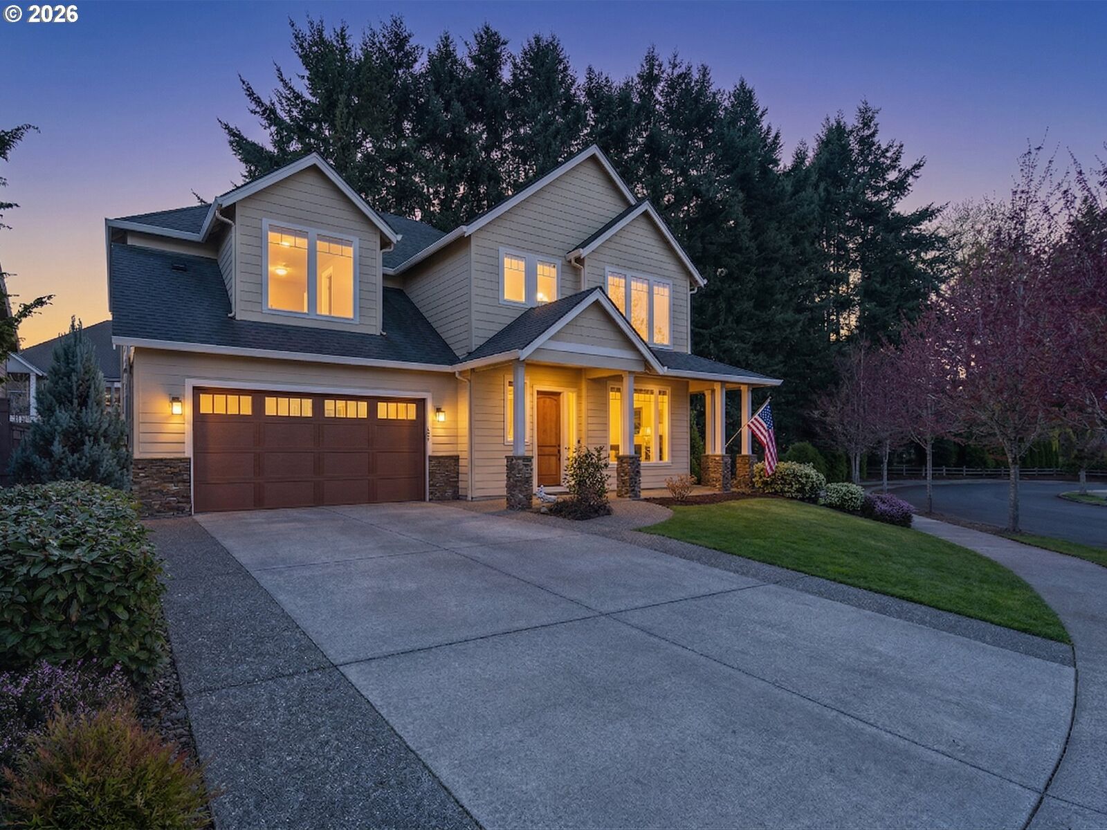Property Photo:  3305 NW 104th Cir  WA 98685 