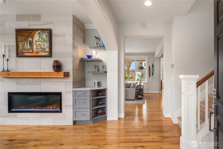 Property Photo:  314  5th Avenue S  WA 98033 