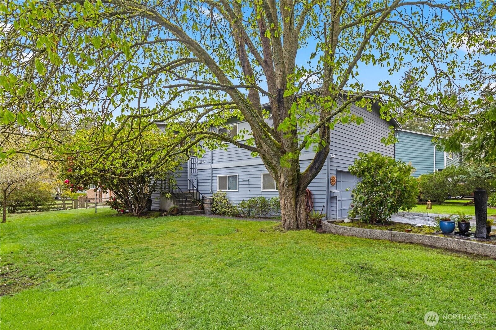 Property Photo:  8505  236th Street SW  WA 98026 