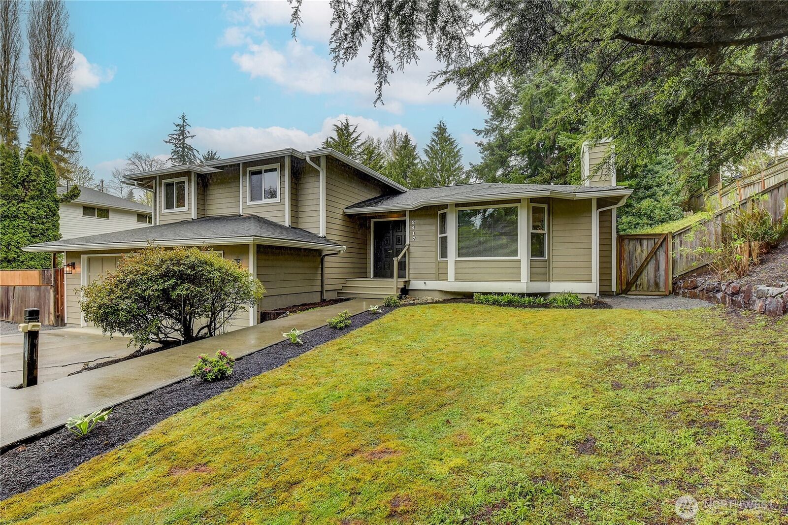 Property Photo:  2417  243rd Place SW  WA 98021 