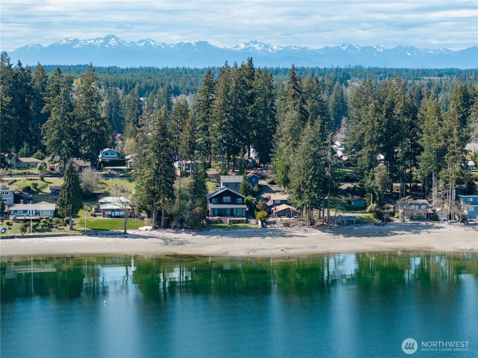 Property Photo:  630 E Treasure Island Drive  WA 98524 