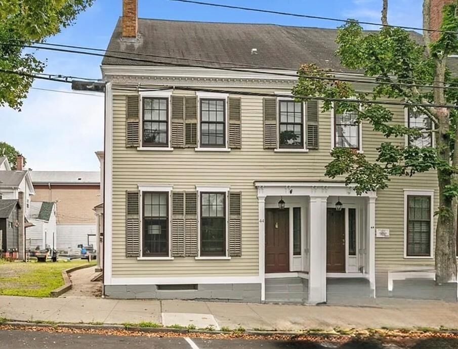 Property Photo:  44 Bradford Street 49  RI 02809 