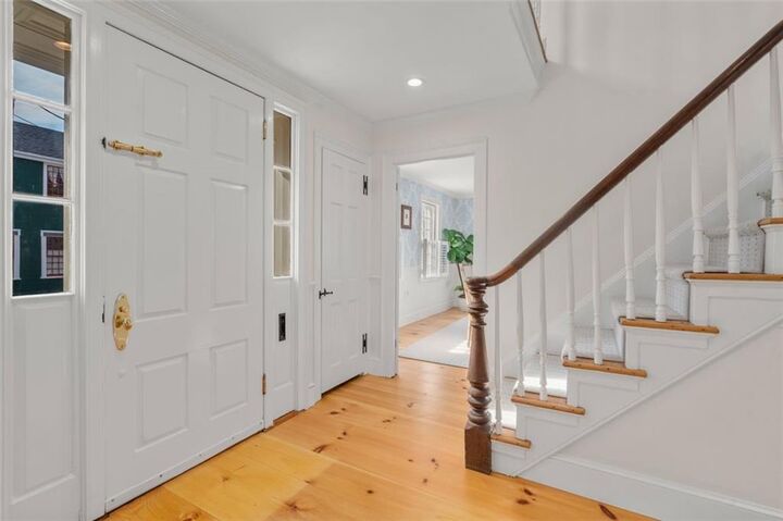 Property Photo:  30 Thames Street  RI 02840 