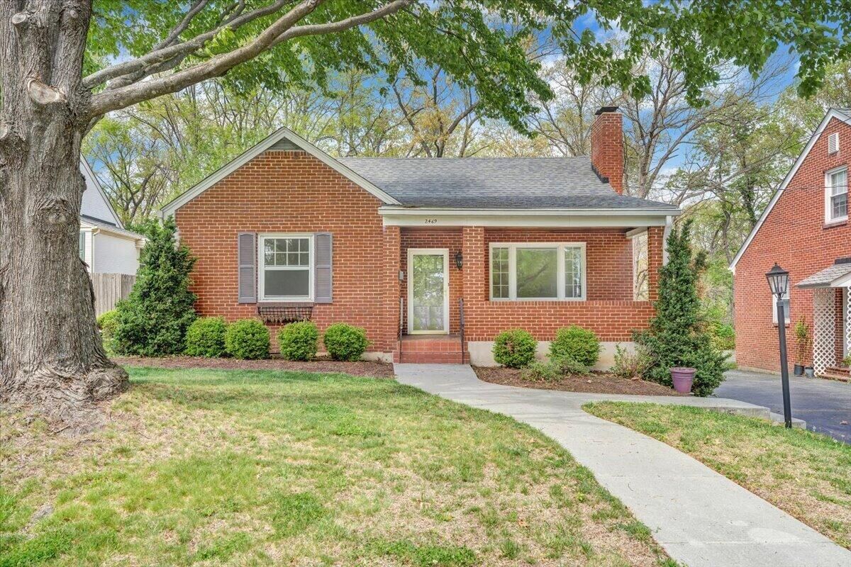 Property Photo:  2469 Tillett Rd SW  VA 24015 