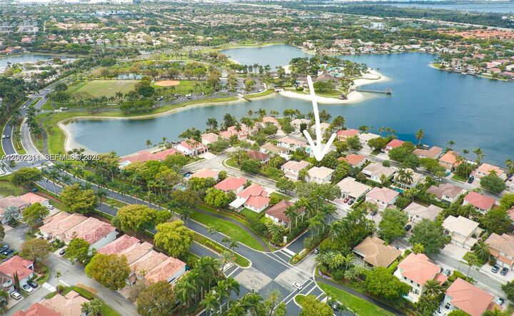 Property Photo: 6772 NW 111th Ave FL 33178