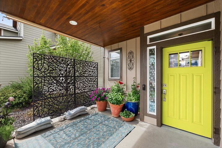 Property Photo:  8607 N James Dr  WA 99208 