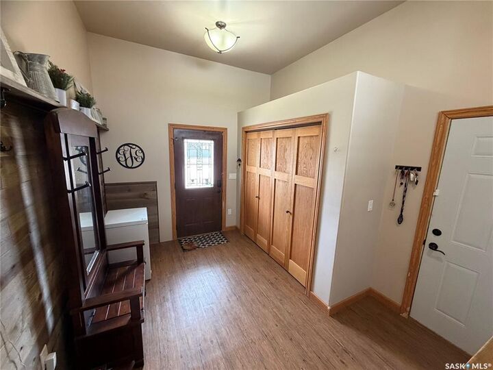 Property Photo:  809 Spencer Street  SK S0C 0S0 