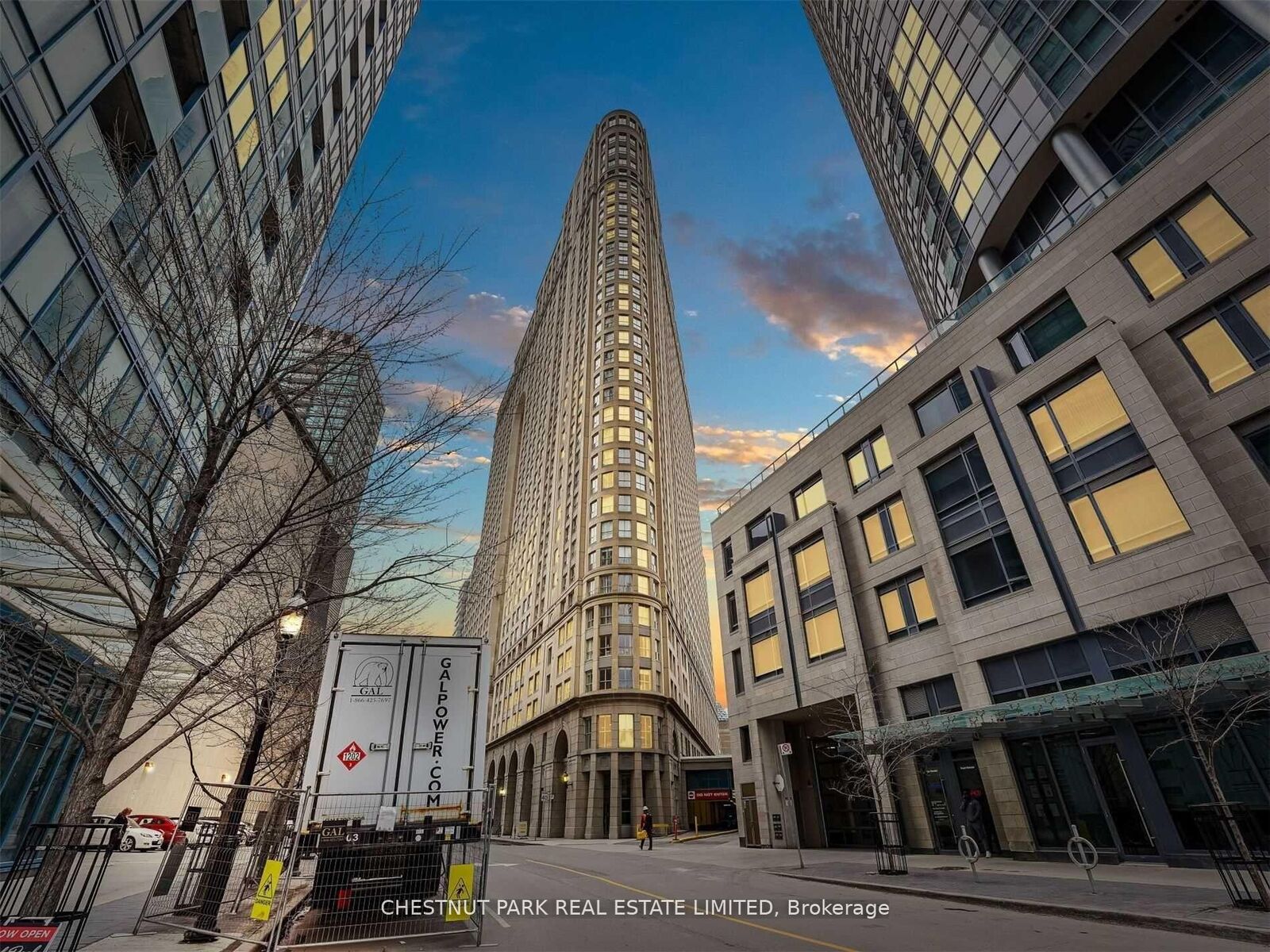 Property Photo: 25 The Esplanade N/A 2107 ON M5E 1W5