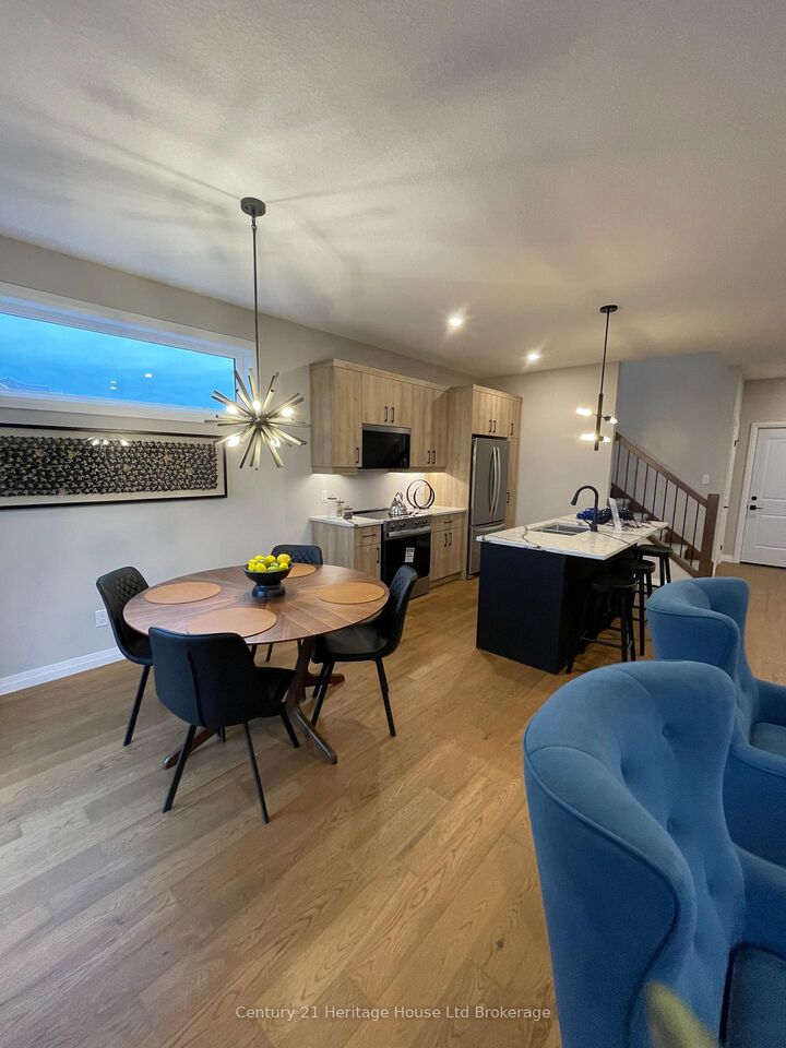Property Photo: 343 Anderson Street ON N4S 0G6