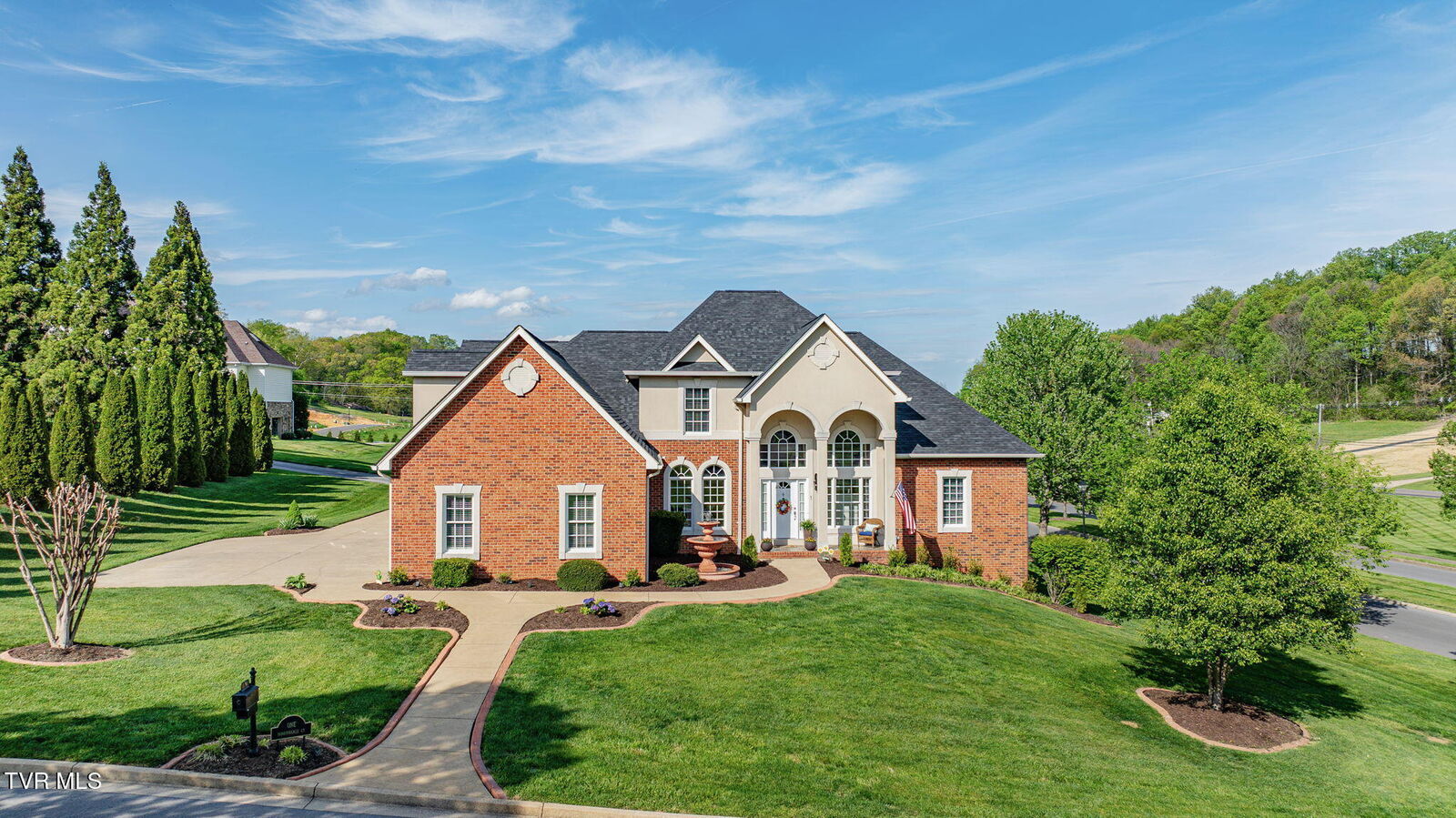 Property Photo: 1 Honeysuckle Court TN 37615