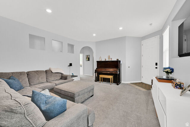 Property Photo:  302 N Foxboro Dr  UT 84054 