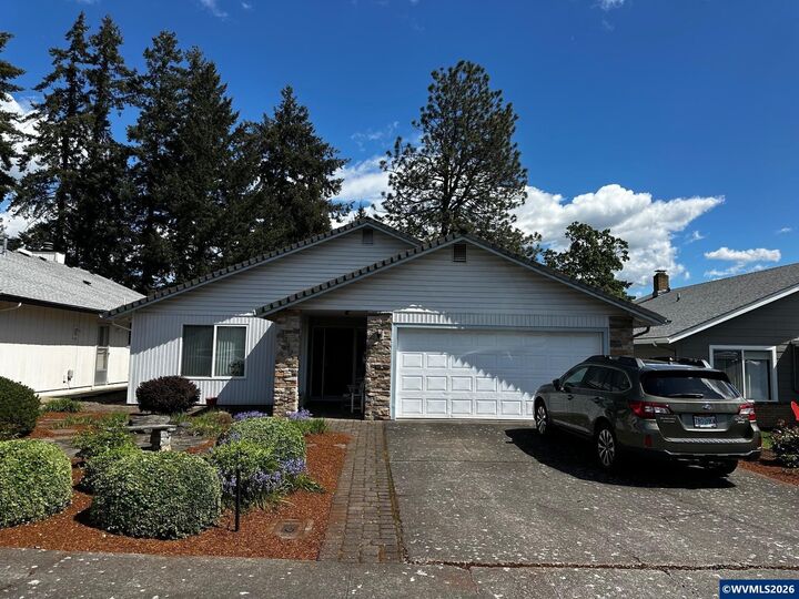 Property Photo:  3242 Winslow Wy NW  OR 97304 