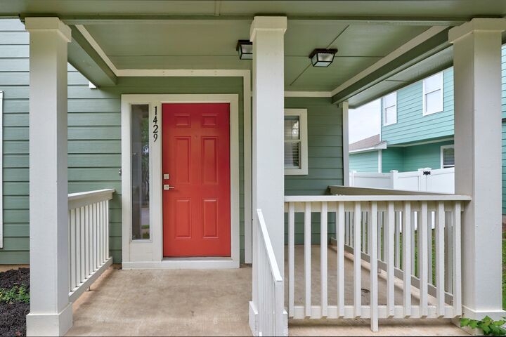 Property Photo:  1429 Davis Mountain Loop  TX 78613 