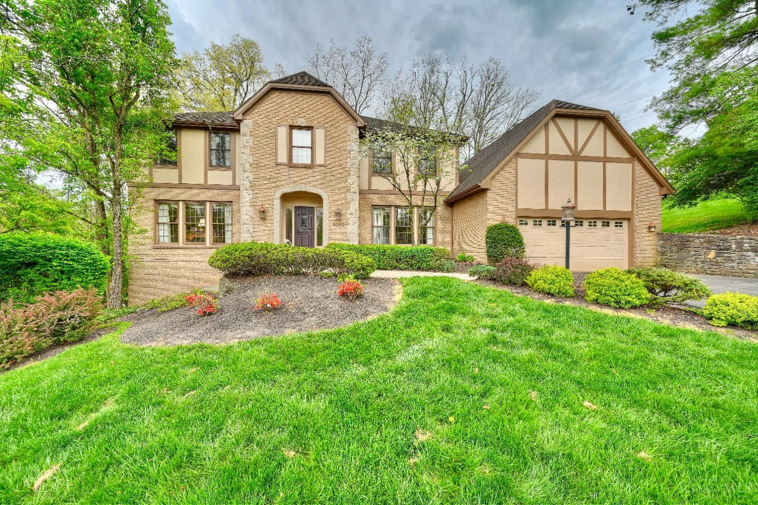 Property Photo:  8900 Terwilligers Trail  OH 45249 