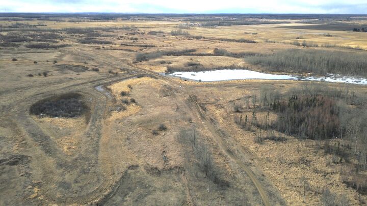 Property Photo:  Hwy 633  AB T0E 0H0 