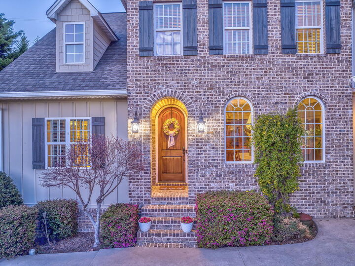 Property Photo:  1801 Saint Ives Place  GA 30720 