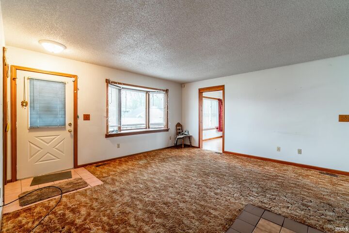 Property Photo:  3004 Connett Avenue  IN 46802-3805 