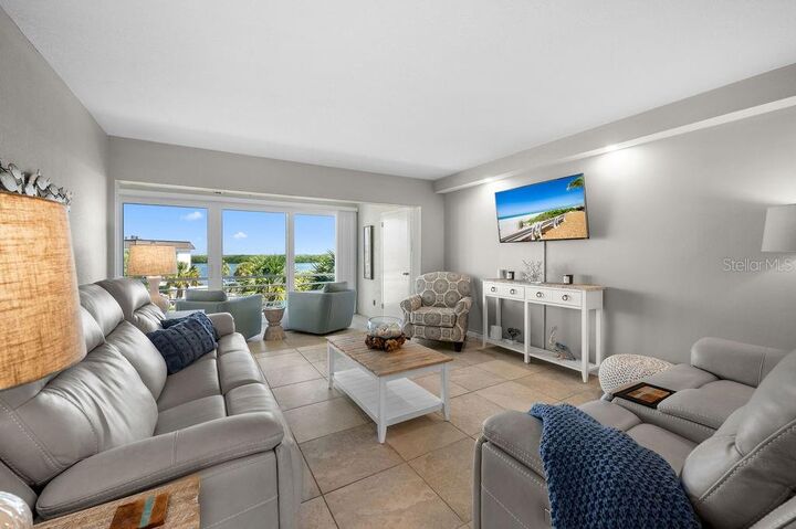 Property Photo:  600 Sutton Place B302  FL 34228 