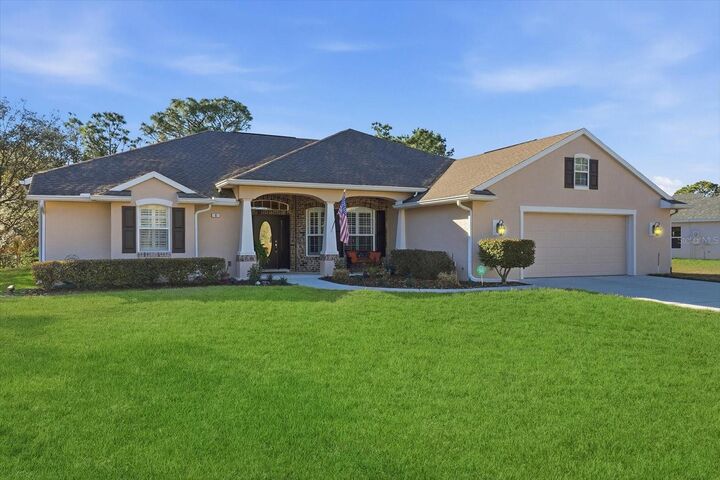 Property Photo:  6 Carnation Court  FL 34446 