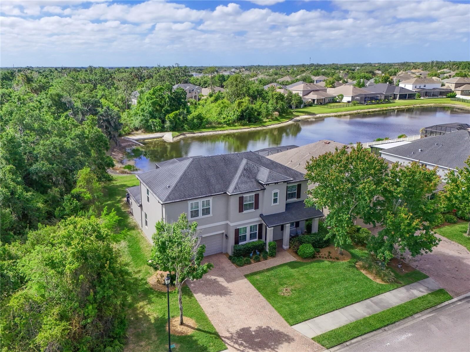 Property Photo:  4946 60th Avenue Circle E  FL 34222 