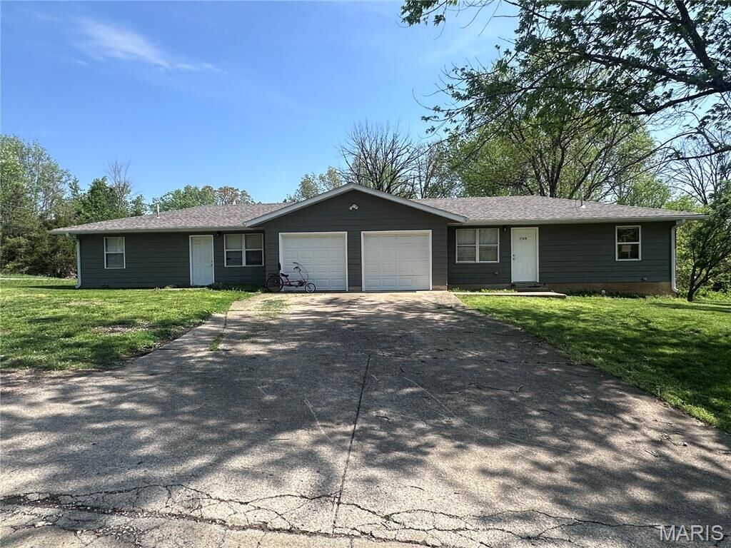 Property Photo:  2718 Birch Street  MO 63637 
