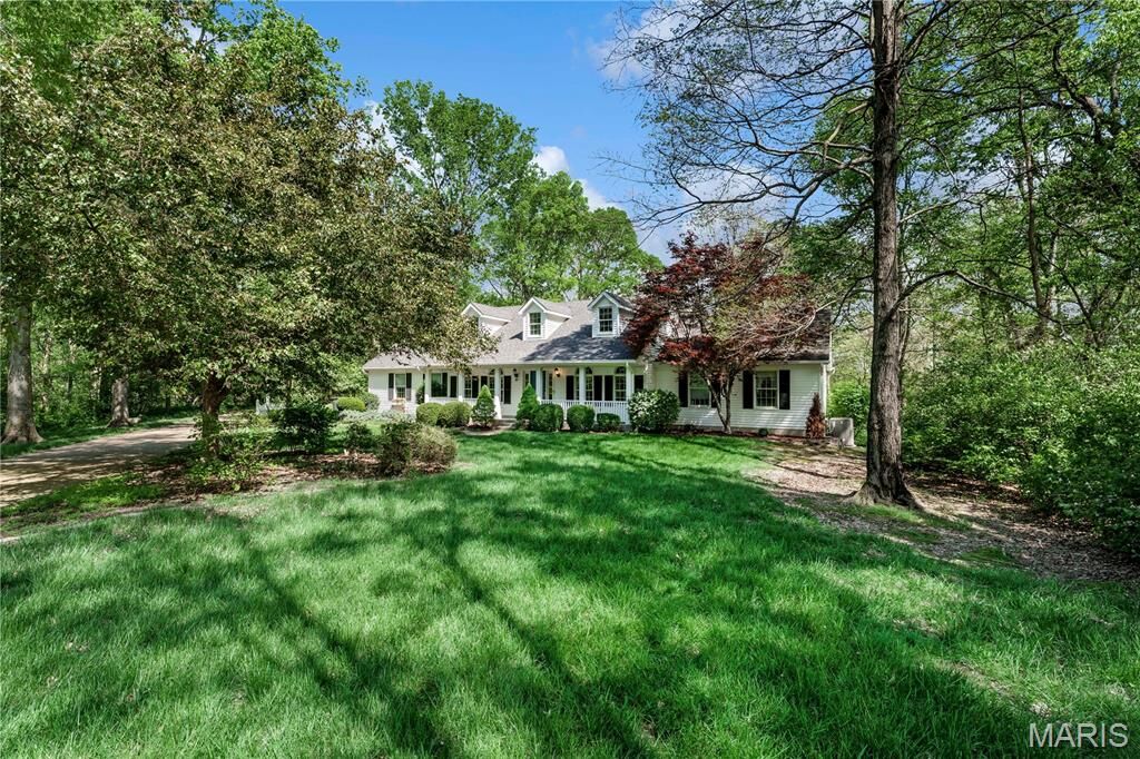 Property Photo:  470 Quail Point  MO 63055 