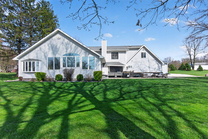 Property Photo:  165 Trumble Lake Road  MI 49277 