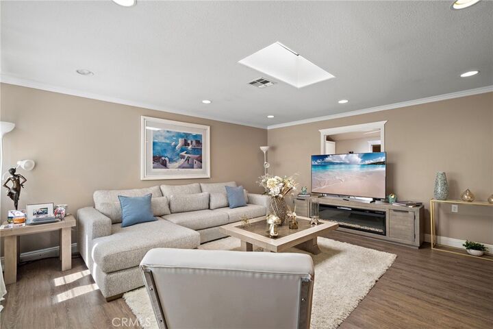 Property Photo:  440 Avenida Sevilla B  CA 92637 