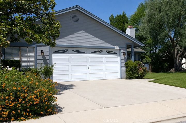 Property Photo:  28015 Tupelo Ridge  CA 91354 