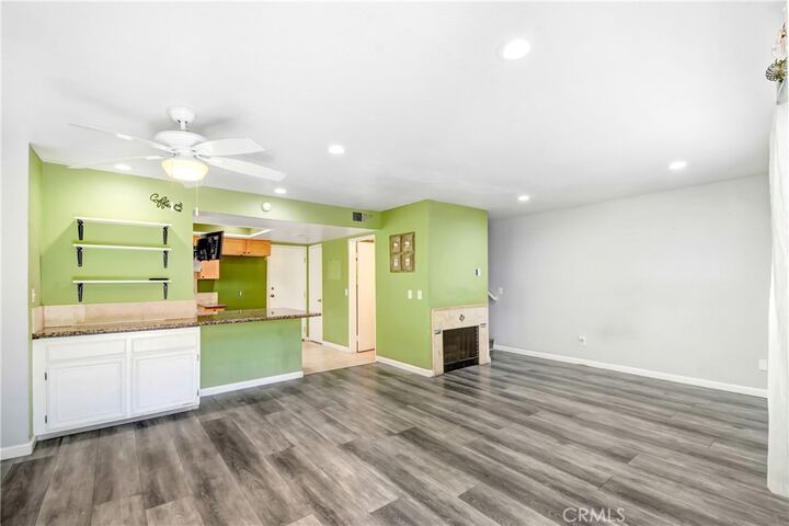 Property Photo:  13955 Arthur Ave 4  CA 90723 