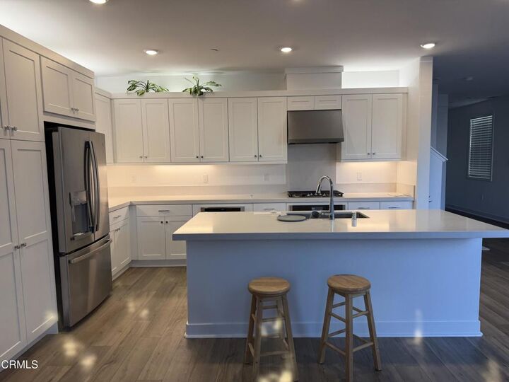 Property Photo:  461 Snowdrop Lane  CA 93060 