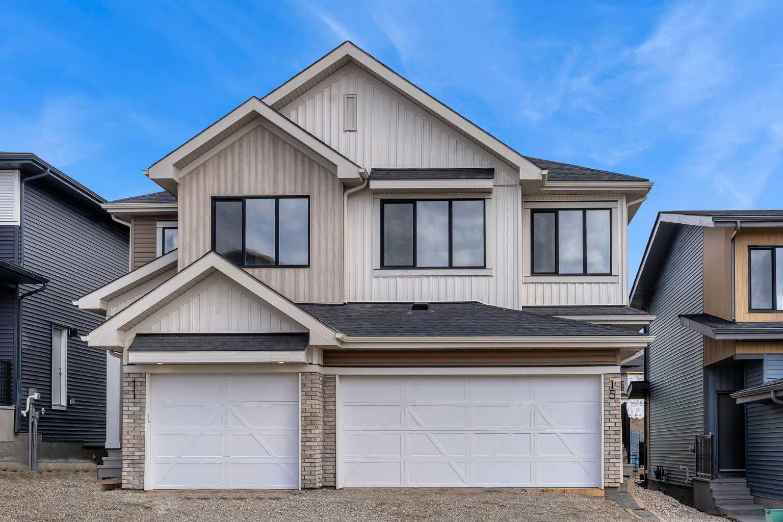 Property Photo: 15 Heritage Heath AB T4C 3K8