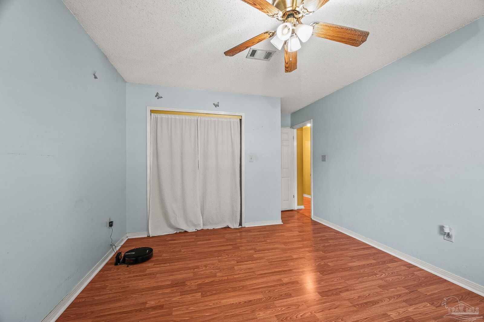 Property Photo:  6859 Liberty St  FL 32566 