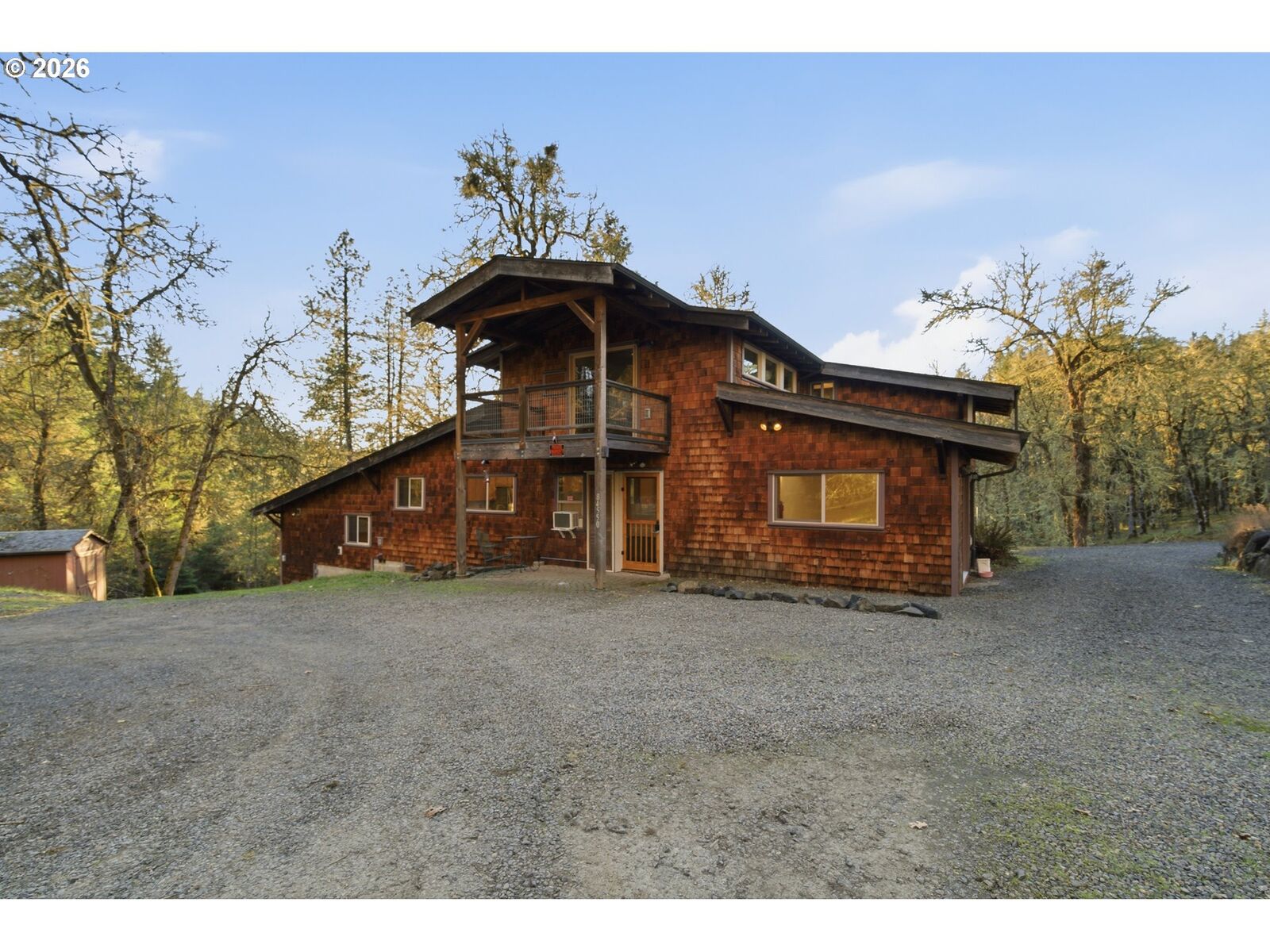Property Photo:  